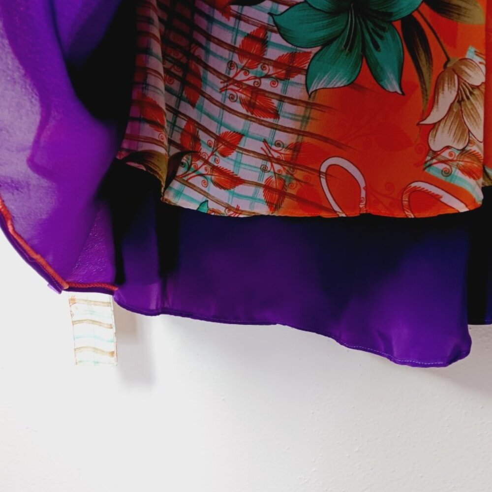 Recycled Sari (silk, silk combination) Wrap short Skirt - Picture 2 of 9